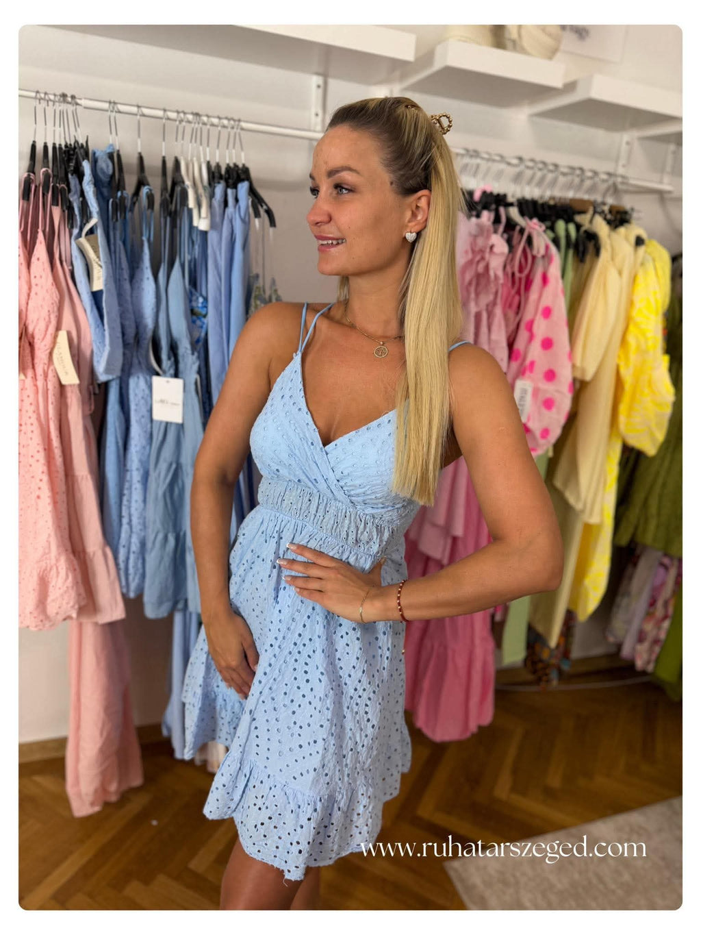 BARBI ruha