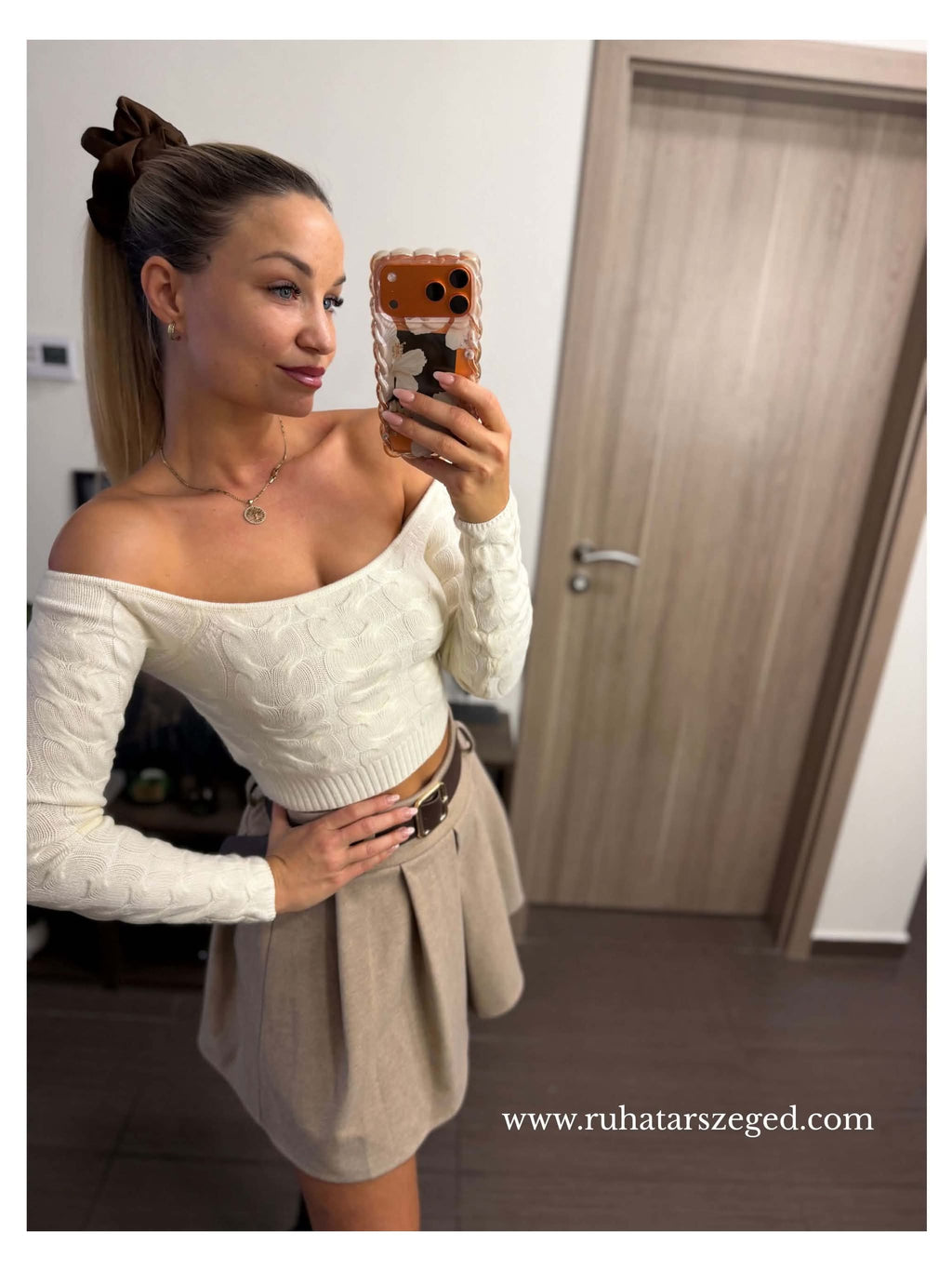 BRENA felső