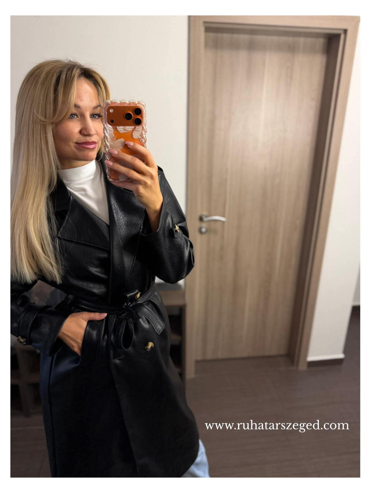 LORA kabát