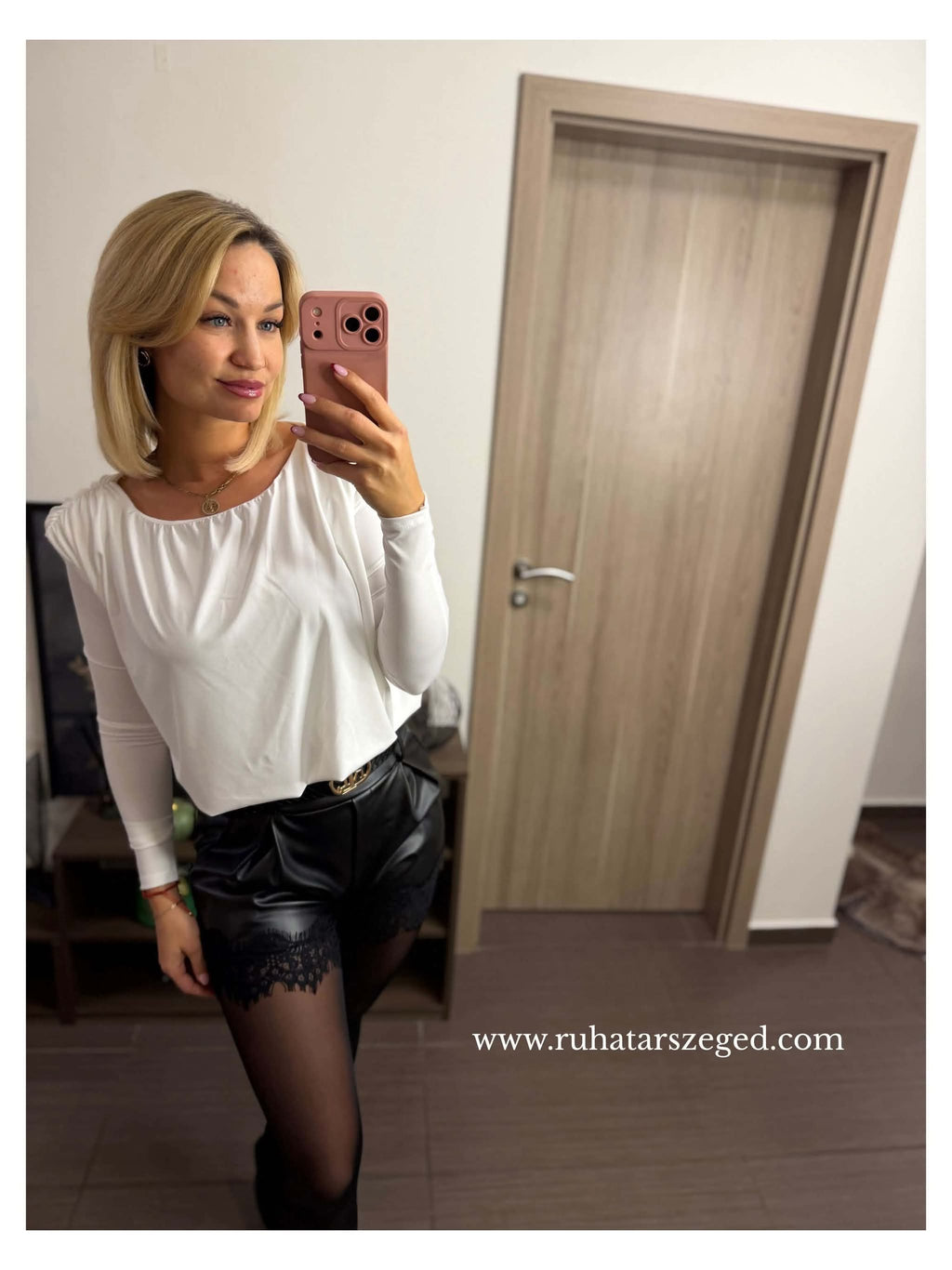 KONGI felső