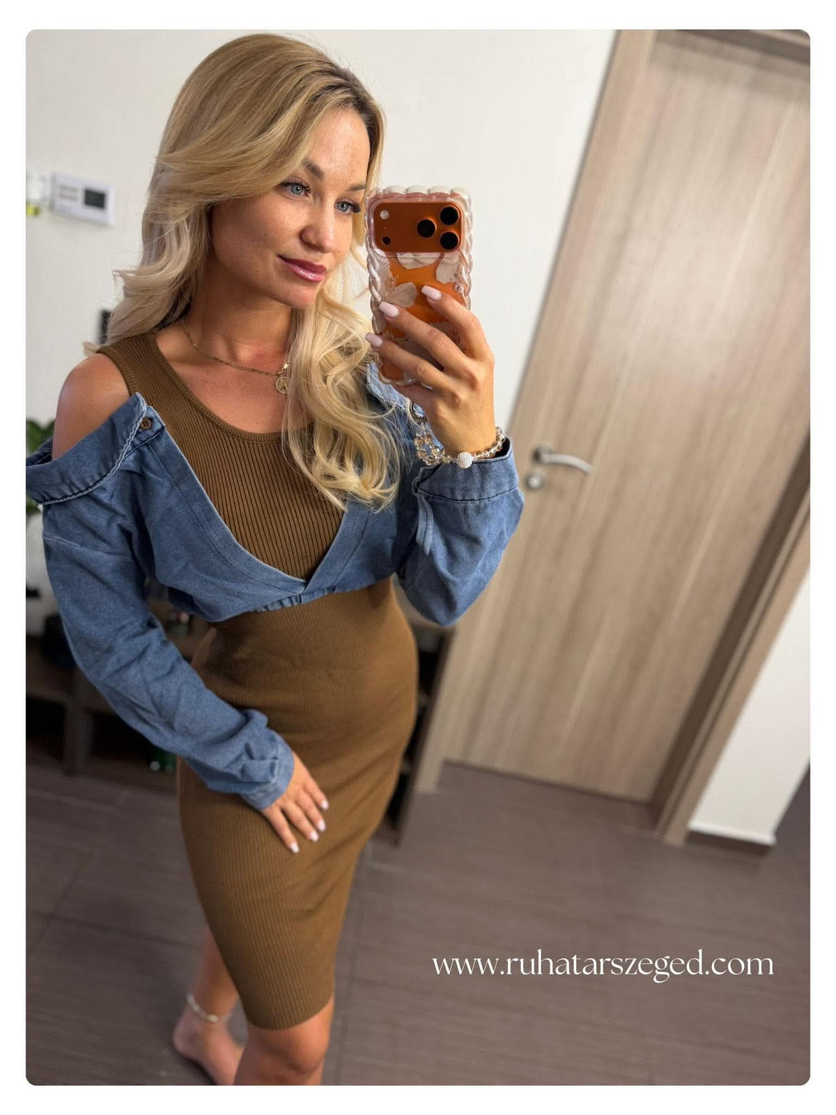 LIZI ruha