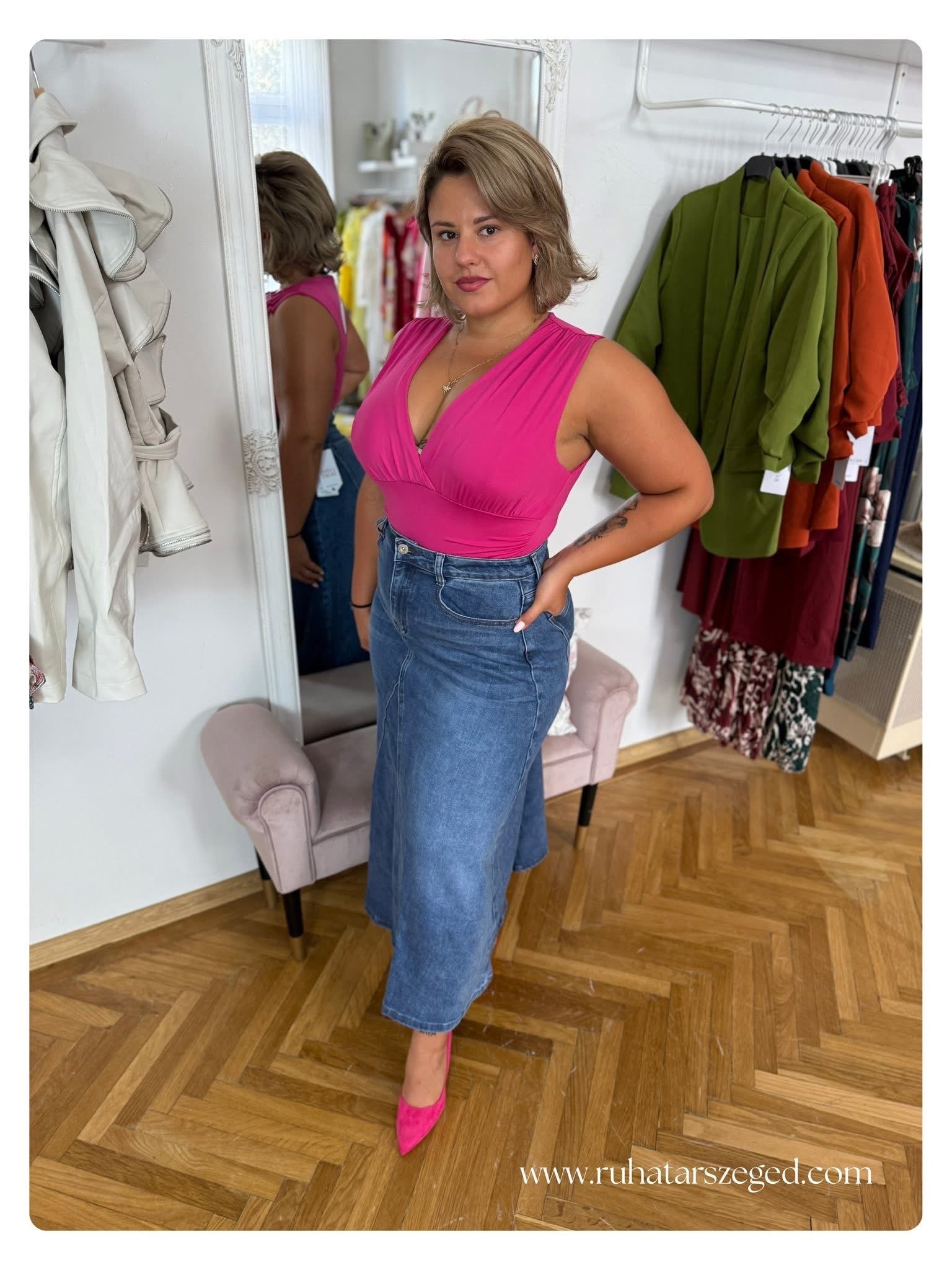 PINK body