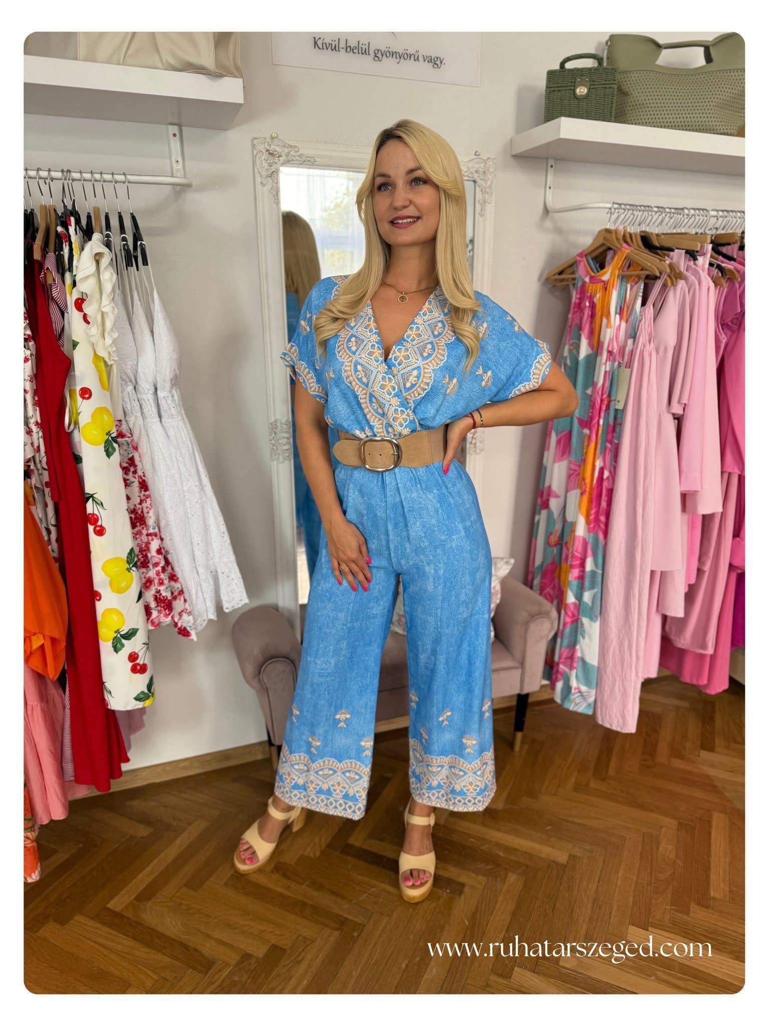 DARLA overál