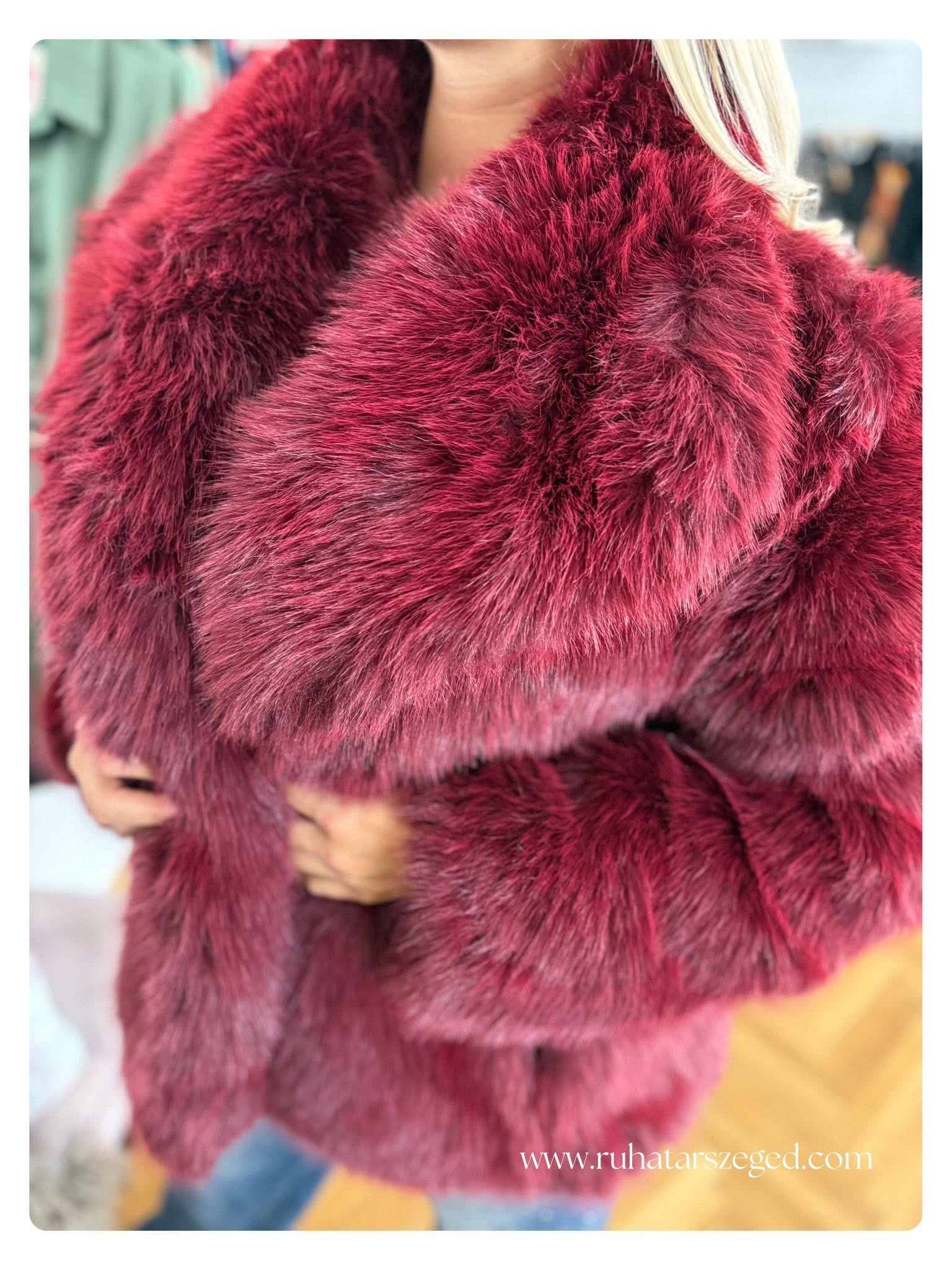 BURGUNDI bunda