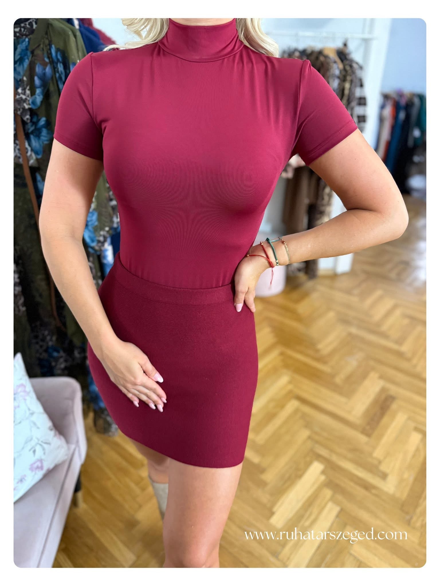 BURGUNDY szoknya