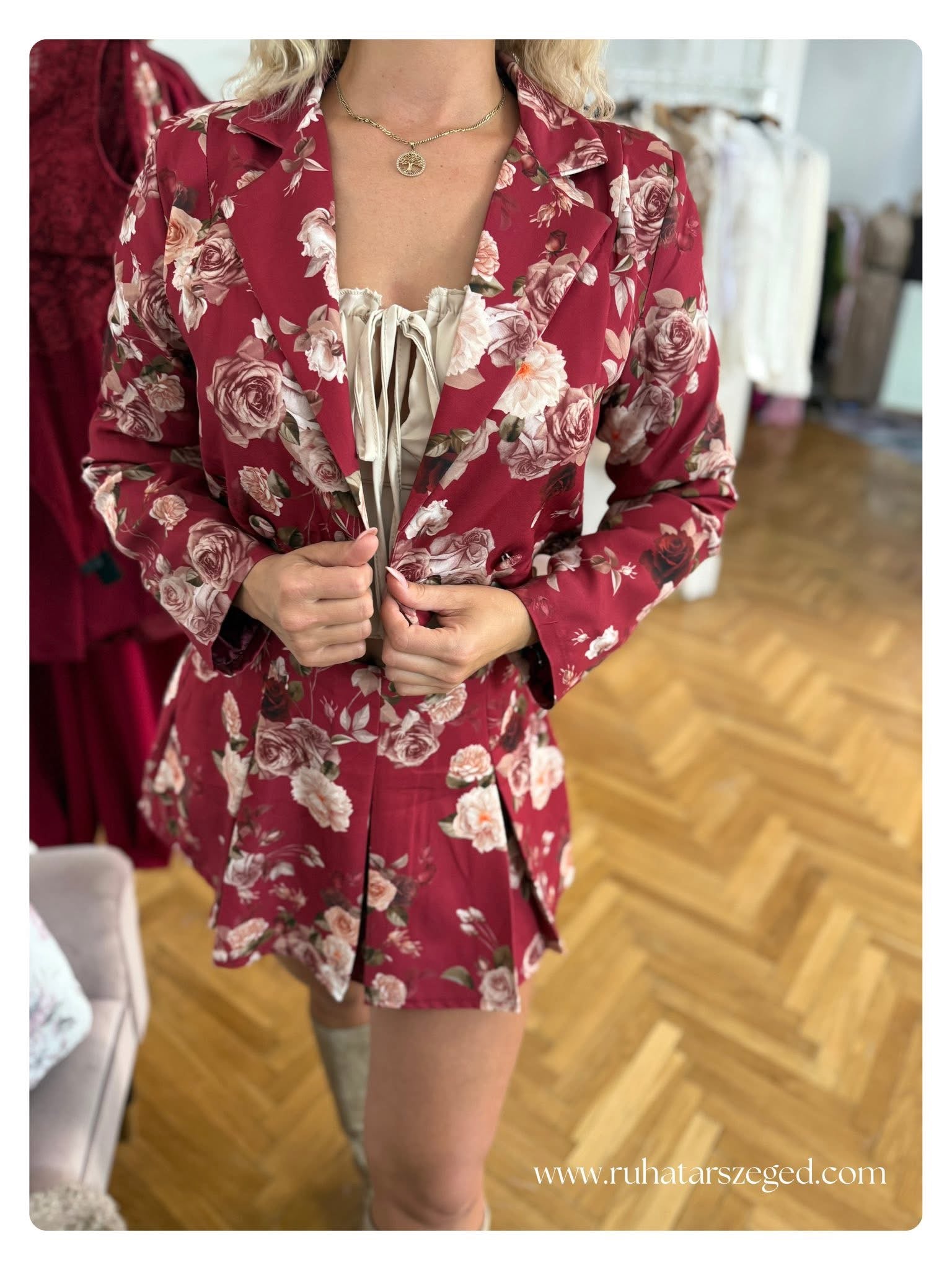 ROSEY szett