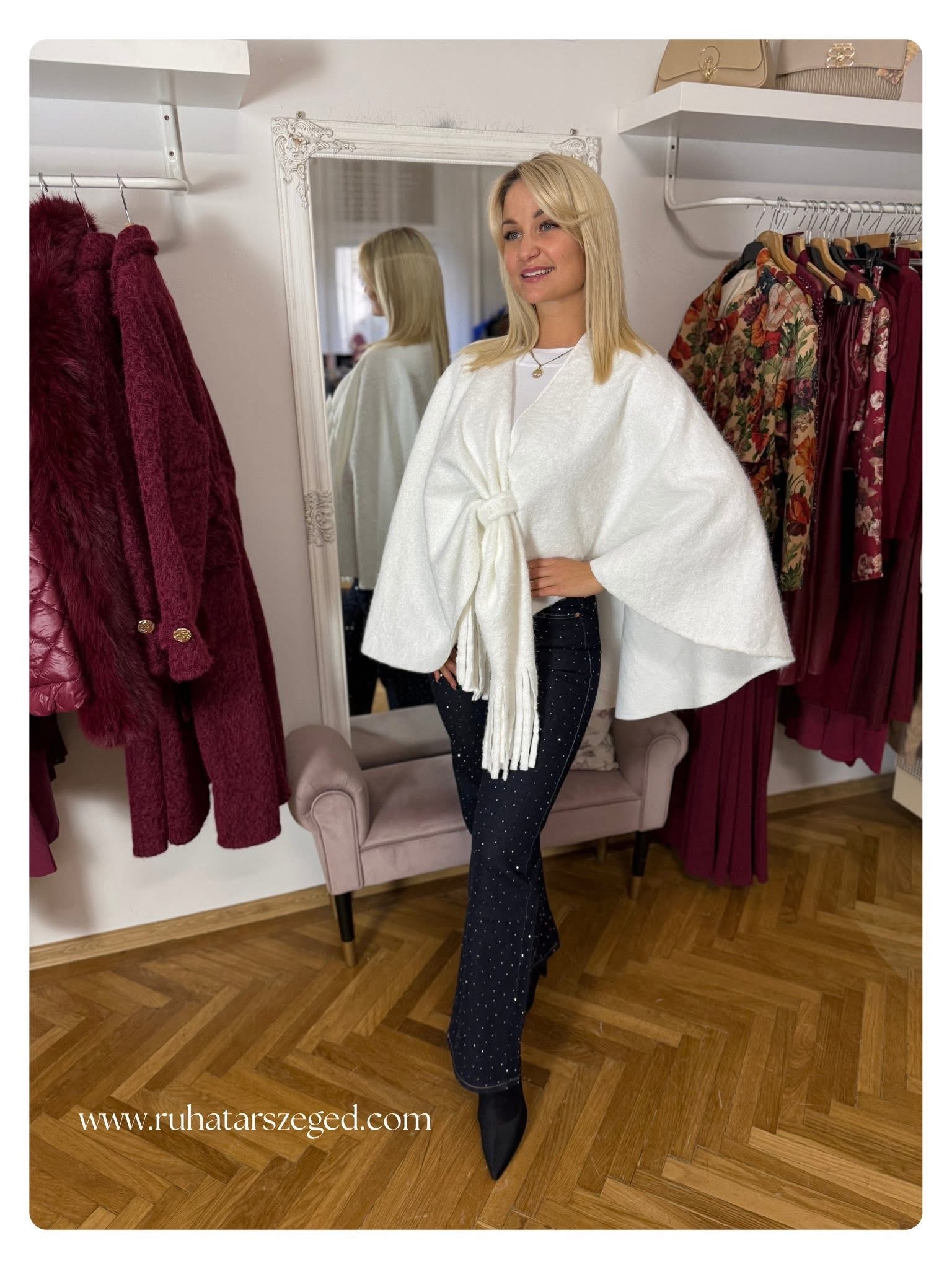 MOLLI poncsó