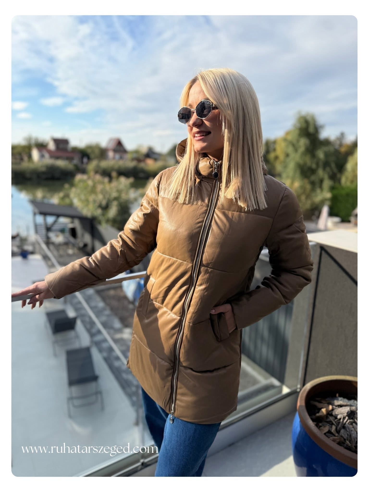 LARA kabát