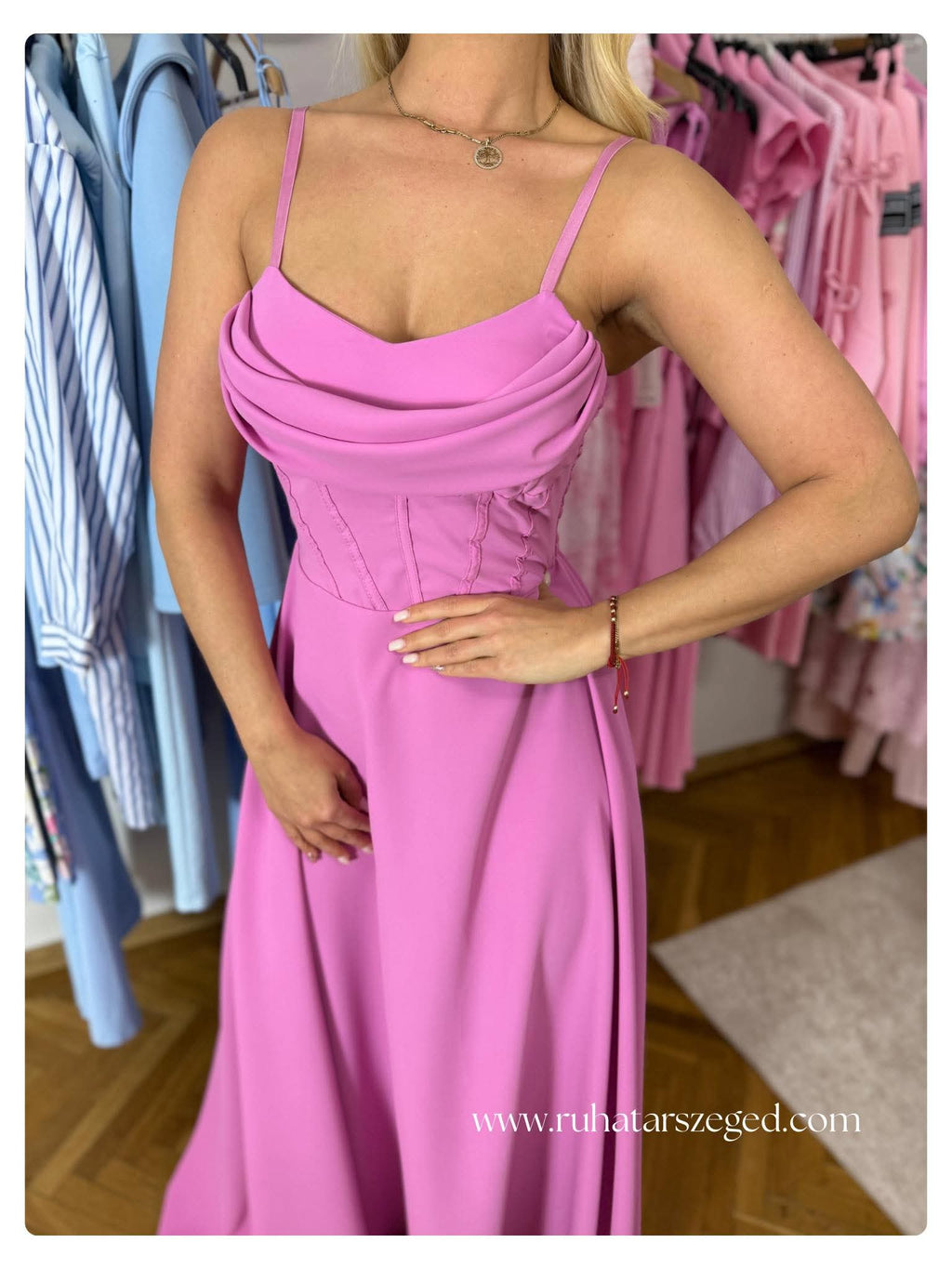 MAXI ruha
