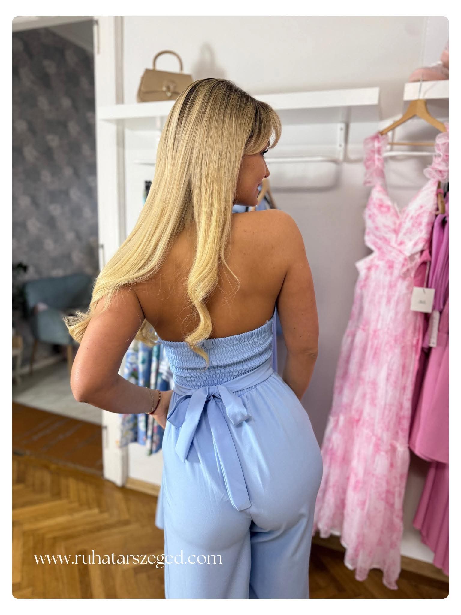 PRETTY overál
