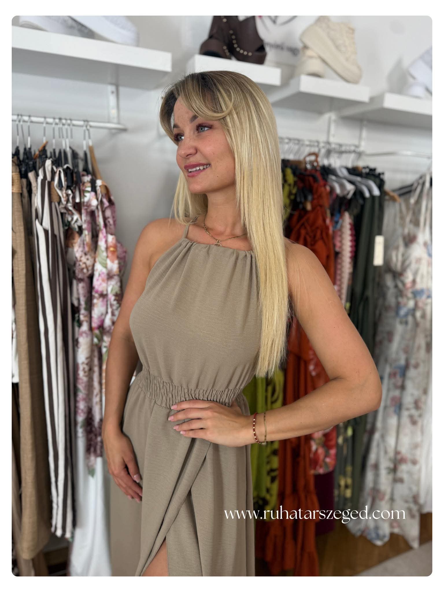 ZENA ruha