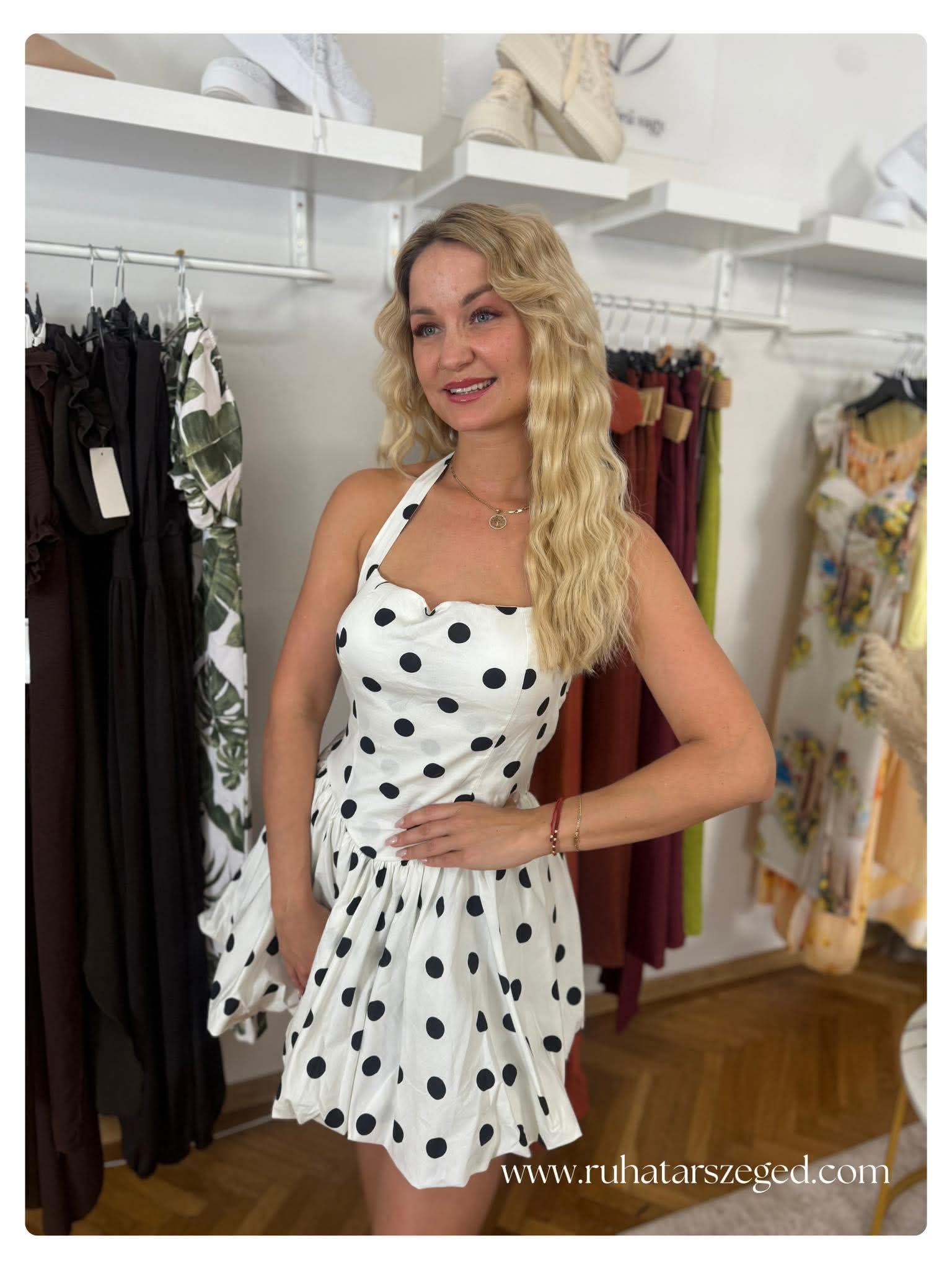 KELIA ruha