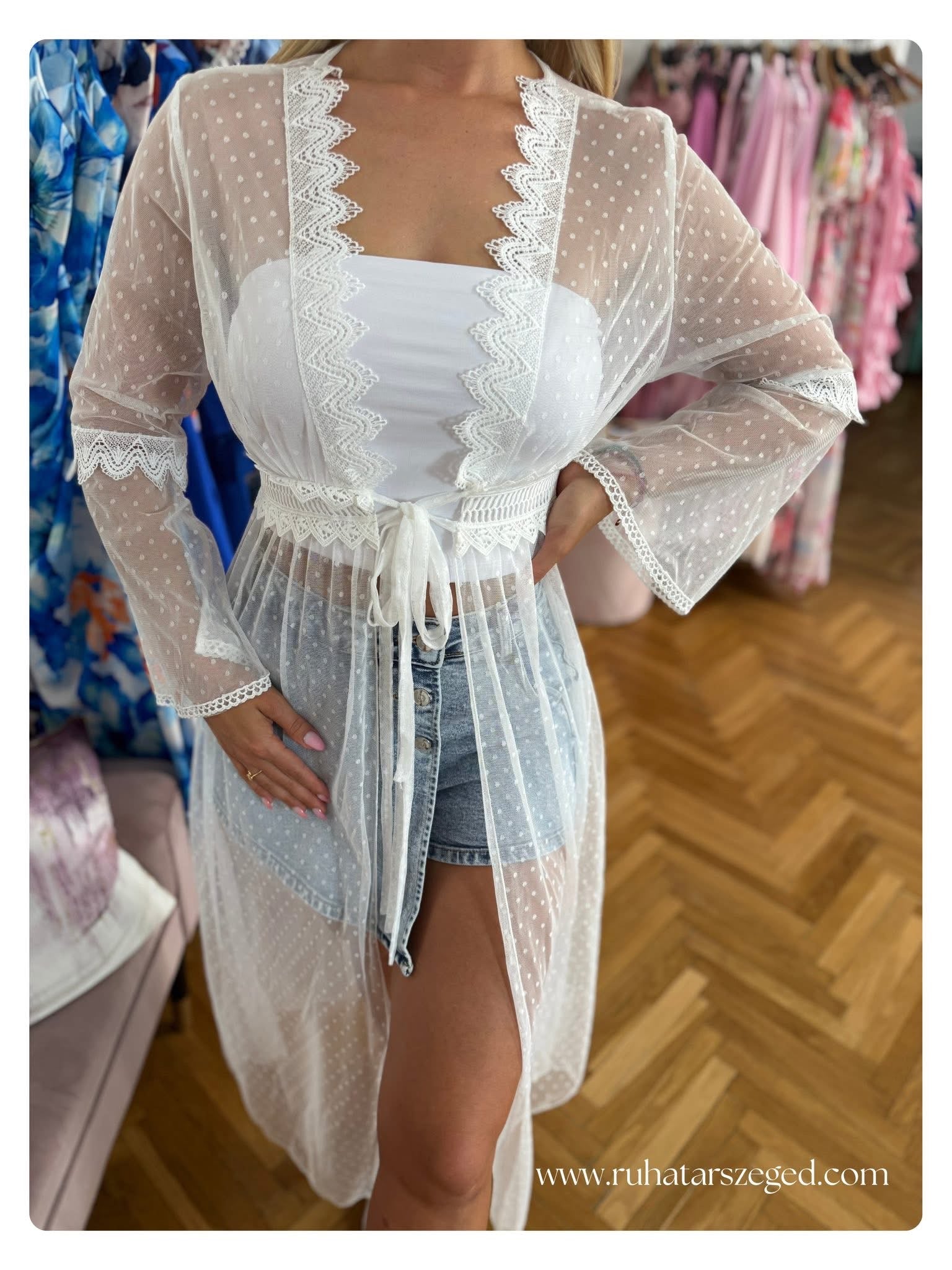 KIMONO