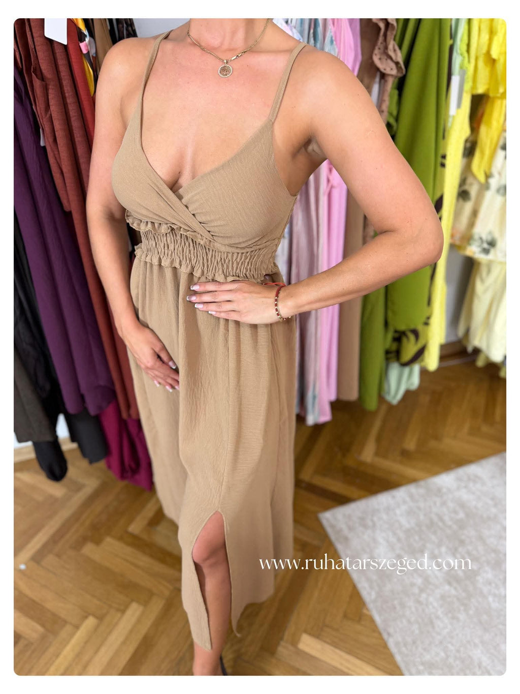 GEBI ruha